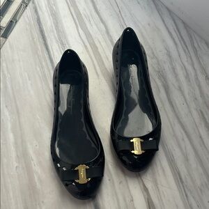 Black and Gold Patent Leather Jelly Ballet Flats with Metal Accent
